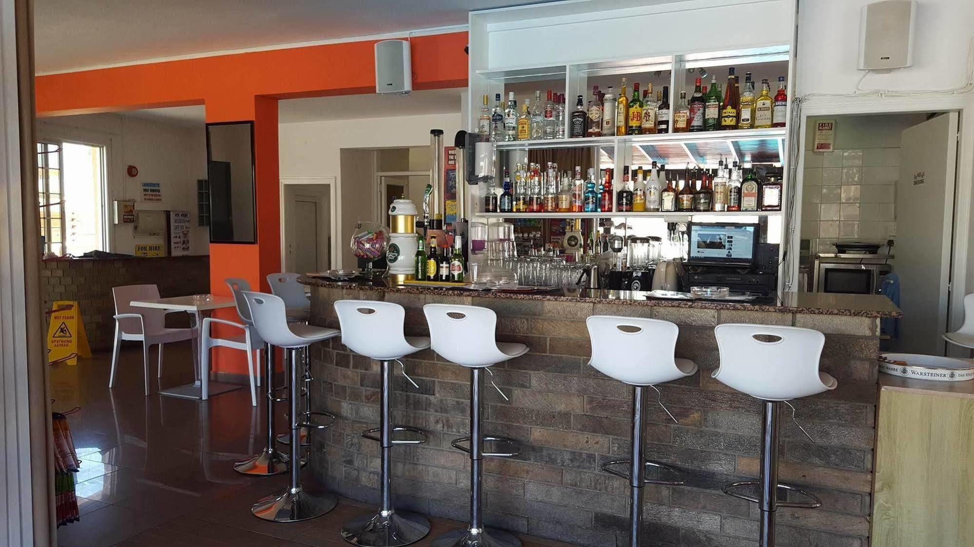 Efi Hotel Apts Agia Napa Buitenkant foto